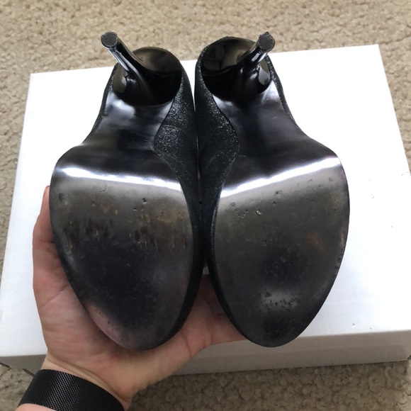 Black Sparkly Steve Madden Pumps - Picture 4 of 5